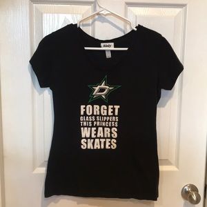 Super cute Dallas Stars black tee girls size XL